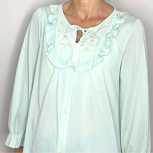 Vintage Mint Green Ruffle Embroidered Button Front Maxi Robe - Picture 4 of 11
